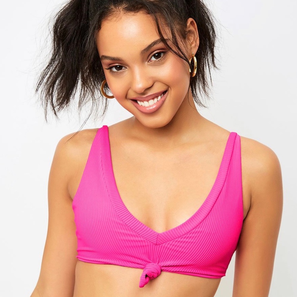 NWT Frankie’s Bikinis Austin Top
